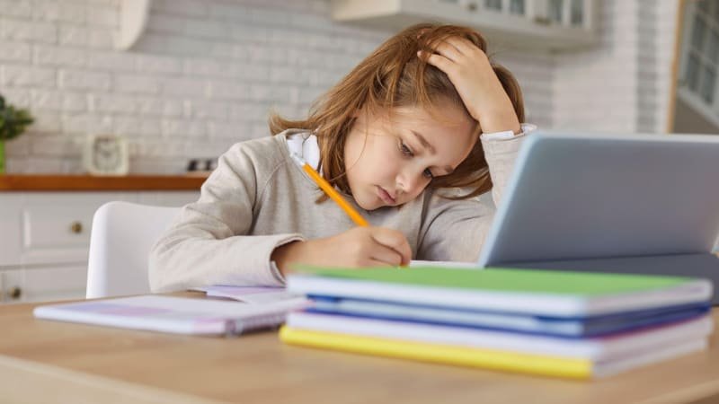 Nedůslednost, která dětem kazí život: Jak zajistit, aby měly dostatečný příjem tekutin? Nedůslednost, která dětem kazí život: Jak zajistit, aby měly dostatečný příjem tekutin?