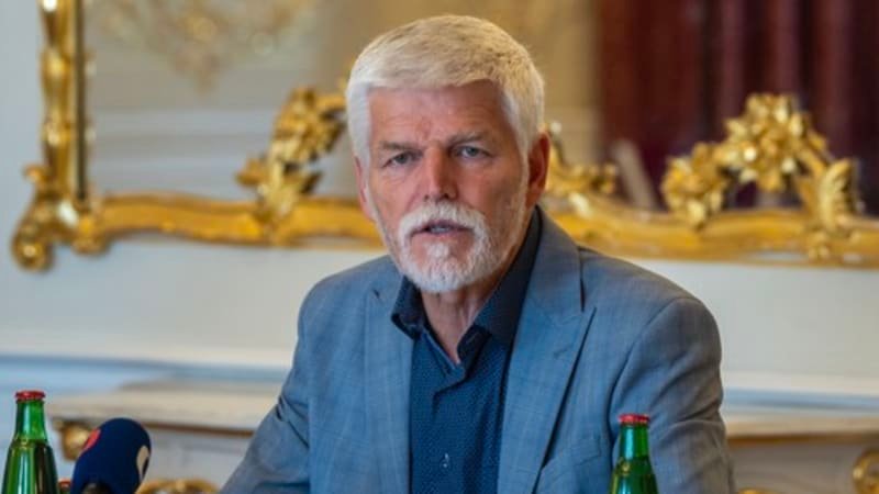 Pavel: Češi by měli být součástí mírových jednotek na Ukrajině. K územním ústupkům asi dojde
