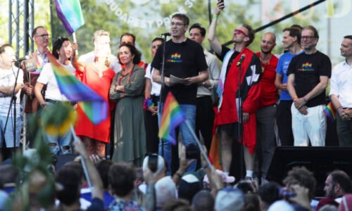 Primátora Budapešti vypočúvala polícia pre spoluorganizovanie Dúhového pochodu