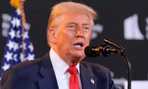 Ak Rusko nezastaví vojnu na Ukrajine, bude čeliť veľmi vážnym následkom, vyhlásil Trump