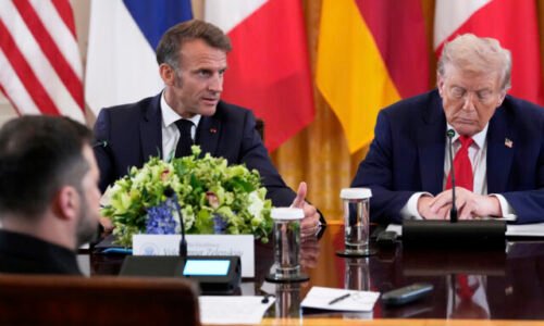 Macron chce, aby ďalší samit o Ukrajine bol štvorstranný vrátane Európy