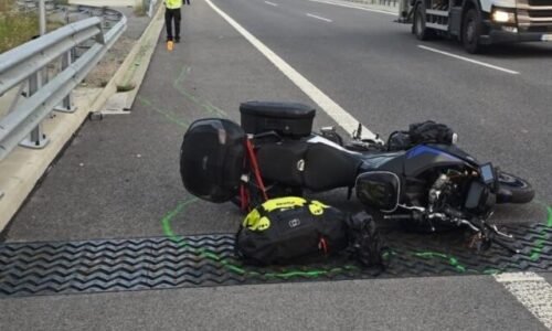 Tragická dopravná nehoda medzi tunelmi pri Žiline, o život prišiel 52-ročný motorkár
