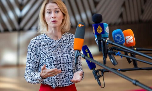 555868_belgium_eu_foreign_ministers_28816-640x420.jpg Ruské rakety poškodili budovu misie Európskej únie v Kyjeve, Brusel si predvolal ruského vyslanca