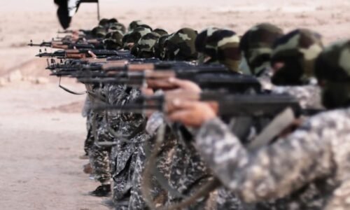 Ničeho nelituji, tvrdí s úsměvem bojovník ISIS. V cele smrti nyní čeká na popravu zastřelením