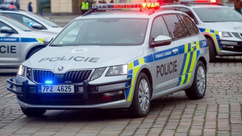 Divoká honička v Brně: Šílený jezdec kličkoval po chodnících. Padly i výstřely, skončil v řece Divoká honička v Brně: Šílený jezdec kličkoval po chodnících. Padly i výstřely, skončil v řece
