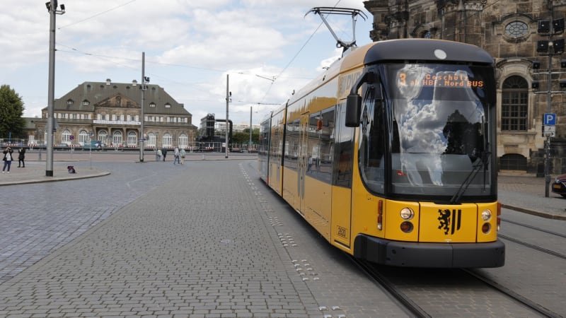 Pobodaný hrdina z drážďanské tramvaje: Neotáčejte se ke zneužívání zády, vzkázal z nemocnice Pobodaný hrdina z drážďanské tramvaje: Neotáčejte se ke zneužívání zády, vzkázal z nemocnice