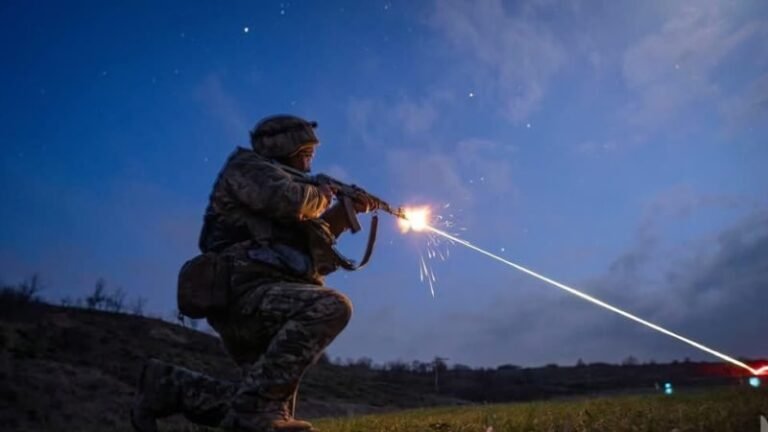 Aadfaaafeccfbffdf gfn