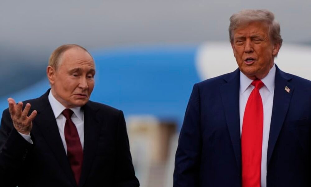 Trumpovi úředníci zapomněli v hotelu dokument o setkání s Putinem. Mluví se o neschopnosti