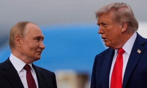 Trump: Ukrajina by se měla s Ruskem dohodnout. Bude se domlouvat schůzka Putina se Zelenským