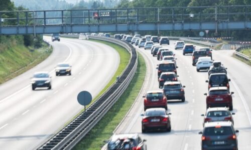 Šmejdi na dálničních známkách vydělávají v Česku i za hranicemi. Podívejte se, jak nenaletět