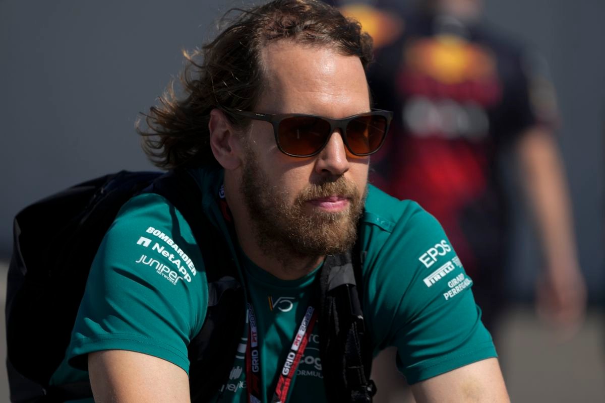 Sebastian Vettel sa dohadoval s Redbullom. Rokovania však skončili neúspešne