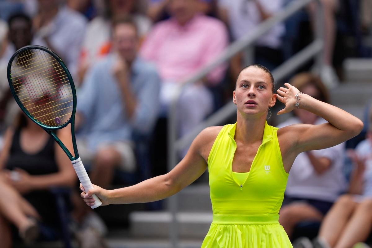 WTA Montreal: Trojsetová bitka v prospech Kosťukovej, ukrajinská tenistka mieri do štvrťfinále