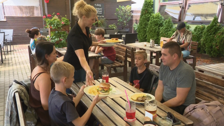 Češi se vrací ke klasikám místní kuchyně, ukazuje průzkum. jaké jídlo mají nejraději?