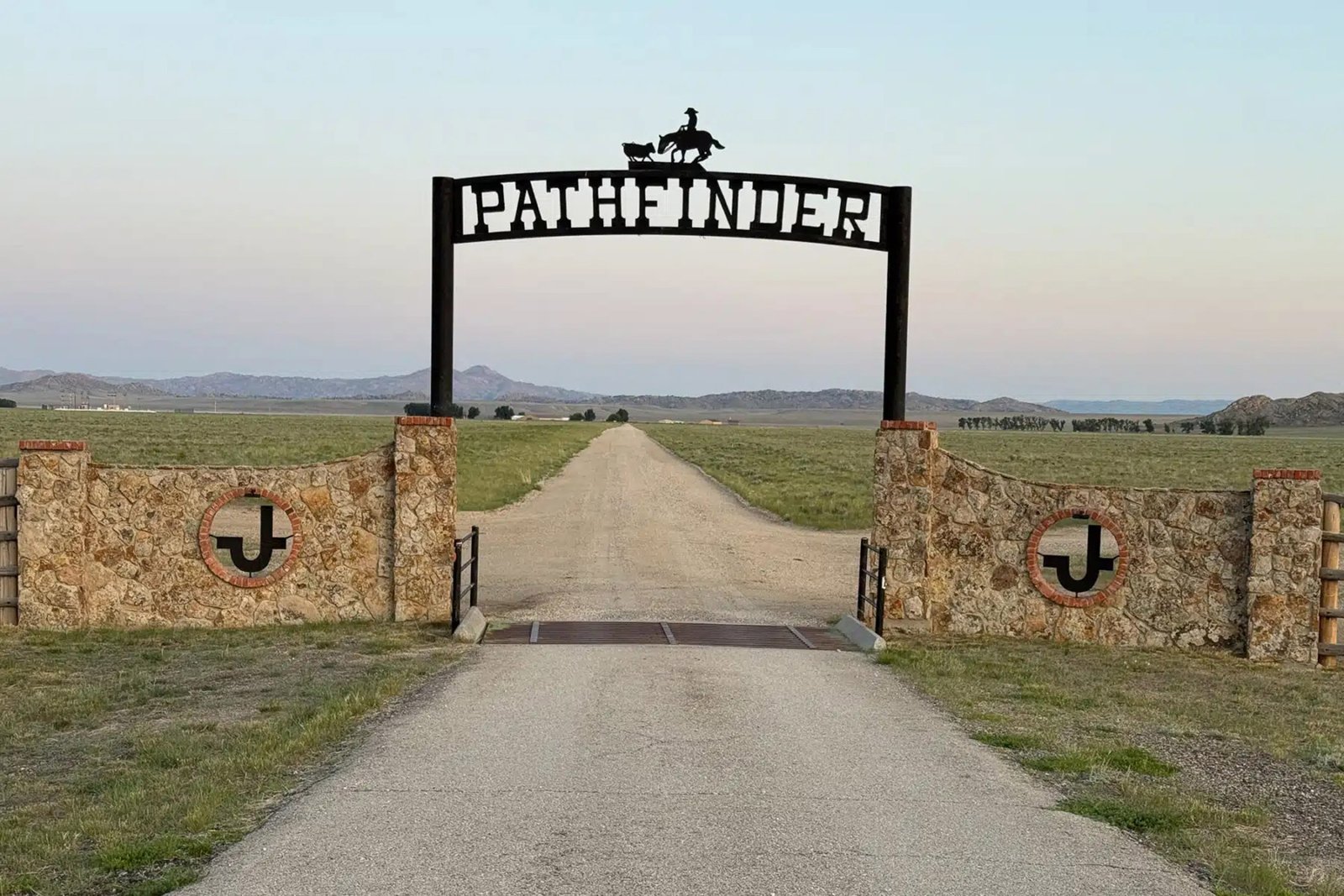 Pathfinder Ranches