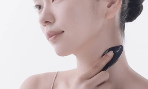 Smooth and Sculpt: Neck Wrinkle Treatments for Firmer Skin