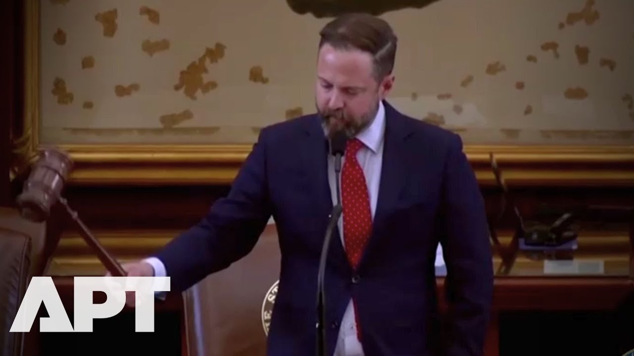 Texaskí republikáni presadzujú Trumpov plán prerozdelenia okrskov v Kongrese. Texaskí republikáni presadzujú Trumpov plán prerozdelenia okrskov v Kongrese.