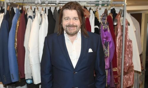 Video: Bohouš Josef: Mladí sú sebestrední. Myslia si, že všetko zvládnu, ale hneď sa zosypú a berú lieky Video: Bohouš Josef: Mladí sú sebestrední. Myslia si, že všetko zvládnu, ale hneď sa zosypú a berú lieky