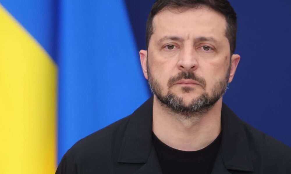 Zelenskyy hails US security vow — but rules out sacrificing uncaptured land  – POLITICO