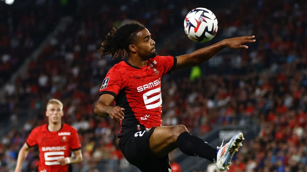 Posila bundesligistu v prvom kole nemôže nastúpiť. Mále známe pravidlo prekvapilo hráča i trénera