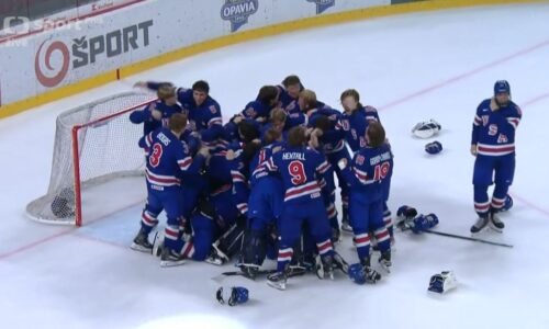 VIDEO Hlinka Gretzky Cup: Američania oslavujú druhý triumf v histórii, prekliatie Švédov nekončí
