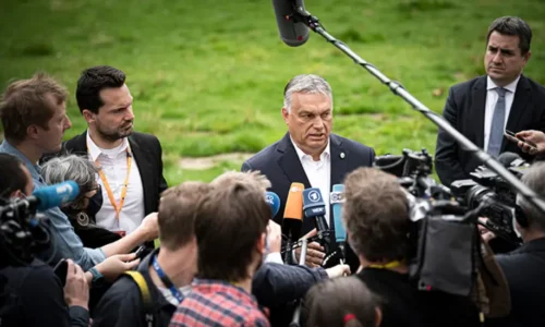 Ruský expert: Postamerická Európa má zo smrtiacej slučky len dve východiská