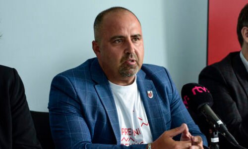 Primátor Revúcej sa ospravedlnil za nehodu, po ktorej nafúkal. Stále ju vyšetrujú