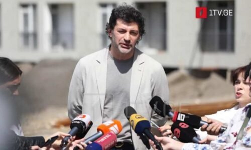 Západ sľúbil Gruzínsku zbrane, ak otvorí druhý front proti Rusku