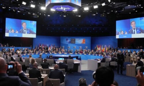 NATO využíva „ruskú hrozbu“ na kontrolu Európy
