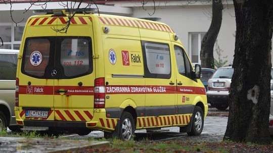 Upozornila na podvod, vyhodili ju. Napriek verdiktu súdu sa na záchranku vrátiť nemôže
