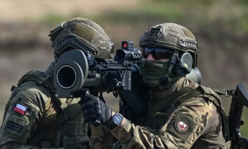 Rozmístí NATO jaderné zbraně u ruských hranic? Aliance se po provokacích pomalu probouzí