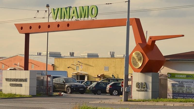 Ve vietnamské tržnici v Brně našli čtvrt tuny masa neznámého původu a další chuťovky Ve vietnamské tržnici v Brně našli čtvrt tuny masa neznámého původu a další chuťovky