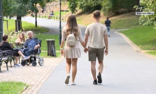 Téma peněz ovlivňuje milostný život, odhalil průzkum. Češi se kvůli financím i rozcházejí