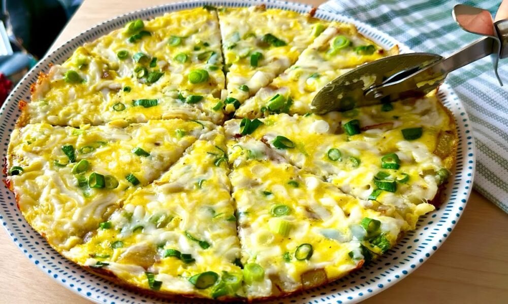 Only 5 minutes! Just add eggs to potatoes. Simple and delicious breakfast