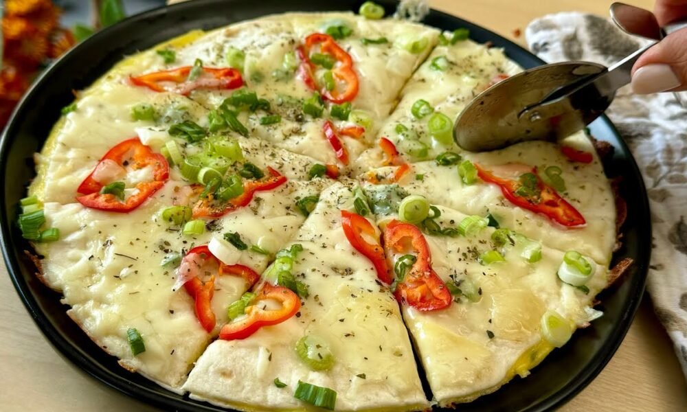 Pour the eggs on the tortilla and you will be amazed by the result! Simple and delicious and healthy
