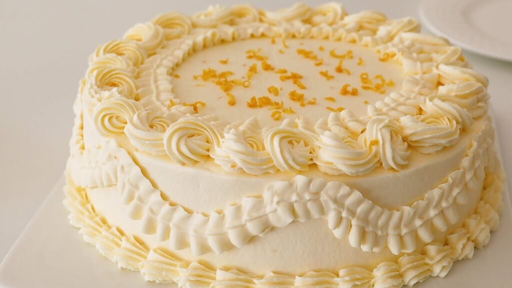 Have lemon at home? make this beautiful and delicious lemon cream cake!