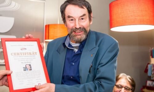 Zemřel spisovatel detektivek Bauer. Rekordman v počtu vydaných knih