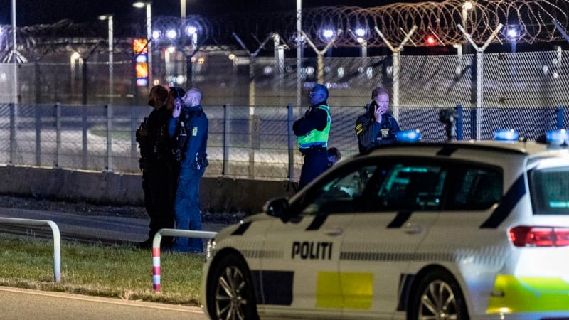 Letiště v Kodani ochromila přítomnost velkých dronů. Odlety i přílety jsou pozastaveny