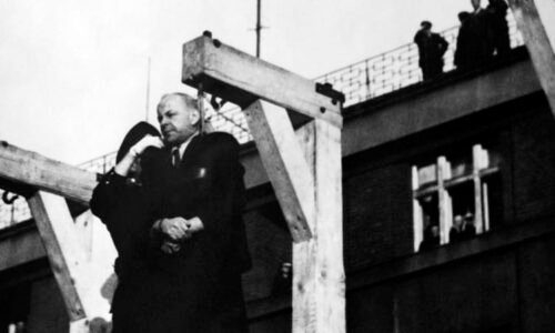 Touha po mstě i krvi. Na poslední veřejnou popravu v Praze přišlo 30 tisíc diváků
