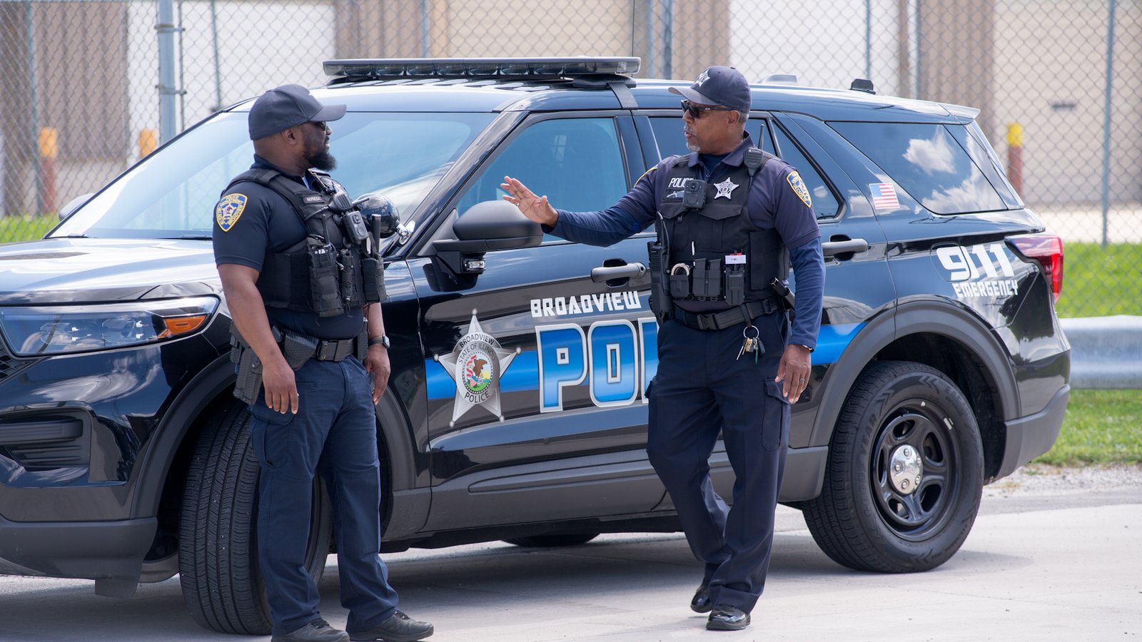 53 shot in Chicago over Labor Day weekend; Trump renews 53 shot in Chicago over Labor Day weekend; Trump renews troop threat