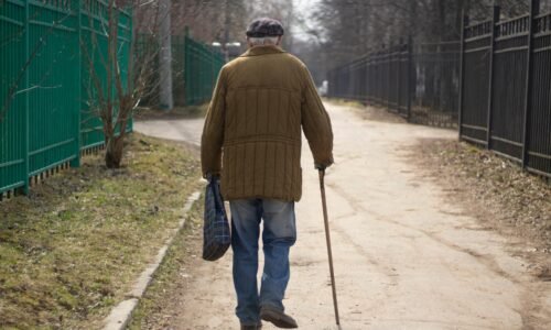 Po prijatí konsolidácie vzrastie miera chudoby, tvrdí poslankyňa KDH. Vlani za hranicou bolo 980-tisíc ľudí Po prijatí konsolidácie vzrastie miera chudoby, tvrdí poslankyňa KDH. Vlani za hranicou bolo 980-tisíc ľudí