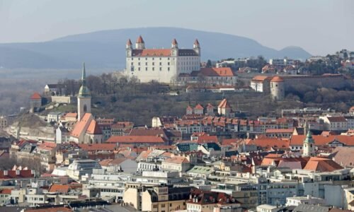 Slovensko v rebríčku slobody podnikania kleslo na 49. priečku zo 165 krajín. Pohoršili sme si o sedem miest Slovensko v rebríčku slobody podnikania kleslo na 49. priečku zo 165 krajín. Pohoršili sme si o sedem miest