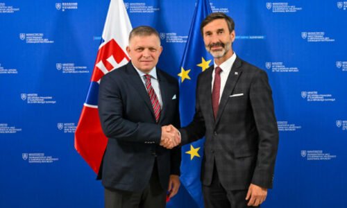 Blanár obhajuje Ficovu cestu do Číny, pripomína Korčokove vlastné slová. Opozícia vraj nemá jasno, čo vlastne chce