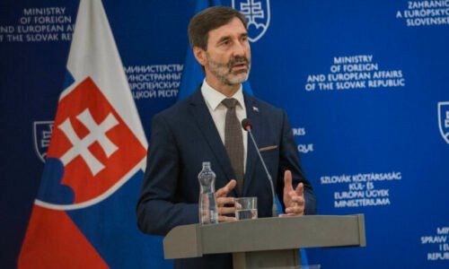 Blanár navštívil Lotyšsko, s ministerkou Bražeovou hovoril o bezpečnosti, migrácii aj obchode – VIDEO, FOTO