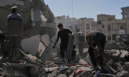Z mesta Gaza sa evakuovalo viac ako štvrť milióna obyvateľov
