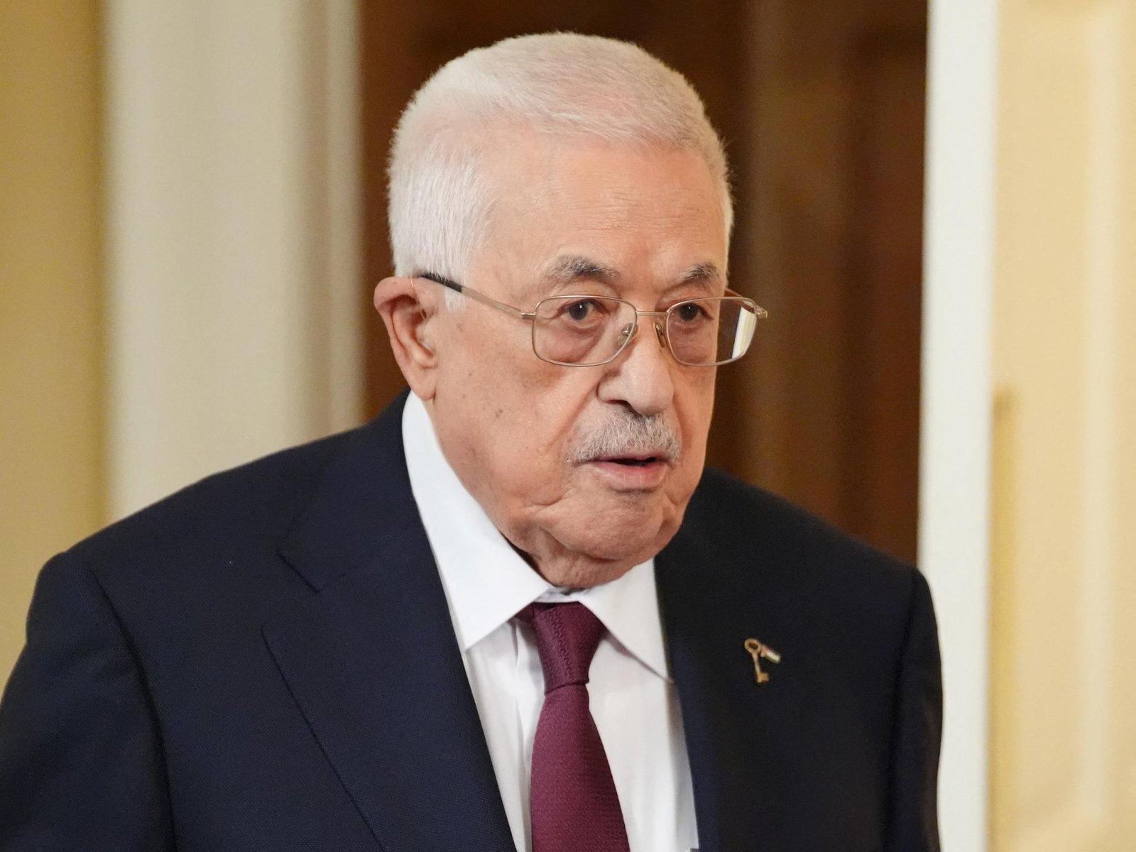 Abbás odsúdil útok Hamasu na Izrael, vyzval militantov na odovzdanie zbraní