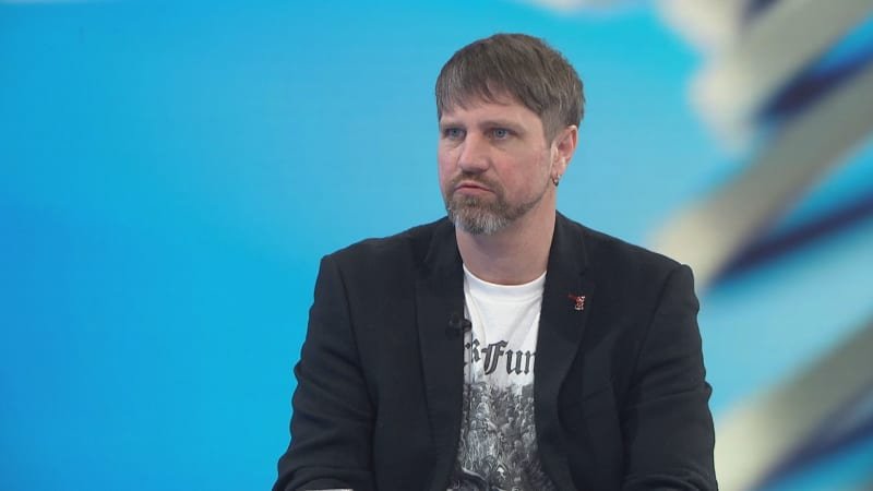 Zuperdebata mladých politiků: Byli směšní, všichni jsou kopie svých šéfíků, míní Kolář Zuperdebata mladých politiků: Byli směšní, všichni jsou kopie svých šéfíků, míní Kolář