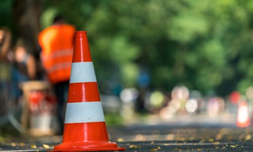 Mestá časť v Košiciach hľadá zhotoviteľa I. etapy chodníkov pri Jazere, predpokladaná hodnota zákazky je takmer 655-tisíc eur