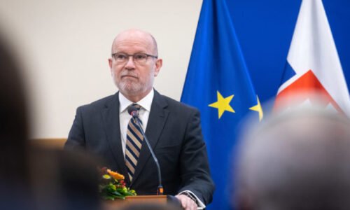 602869_6421477962e54610623132-640x420.jpg Slovensko má podľa Káčera v zahraničí najhoršie meno v histórii, získať dôveru späť bude ťažké