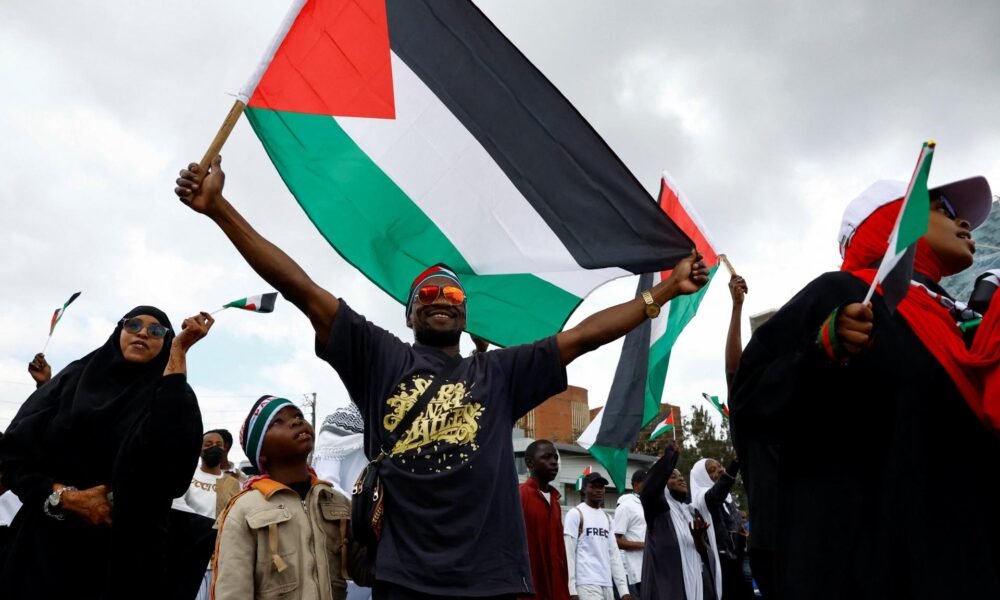 Austrália, Británia a Kanada uznali Palestínsky štát, zároveň odmietli účasť Hamasu v správe