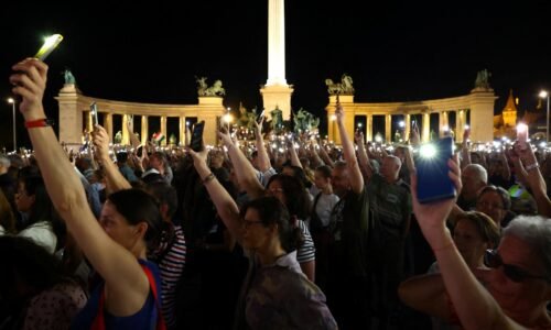 V Budapešti demonštrovali proti klamlivým mediálnym kampaniam vlády